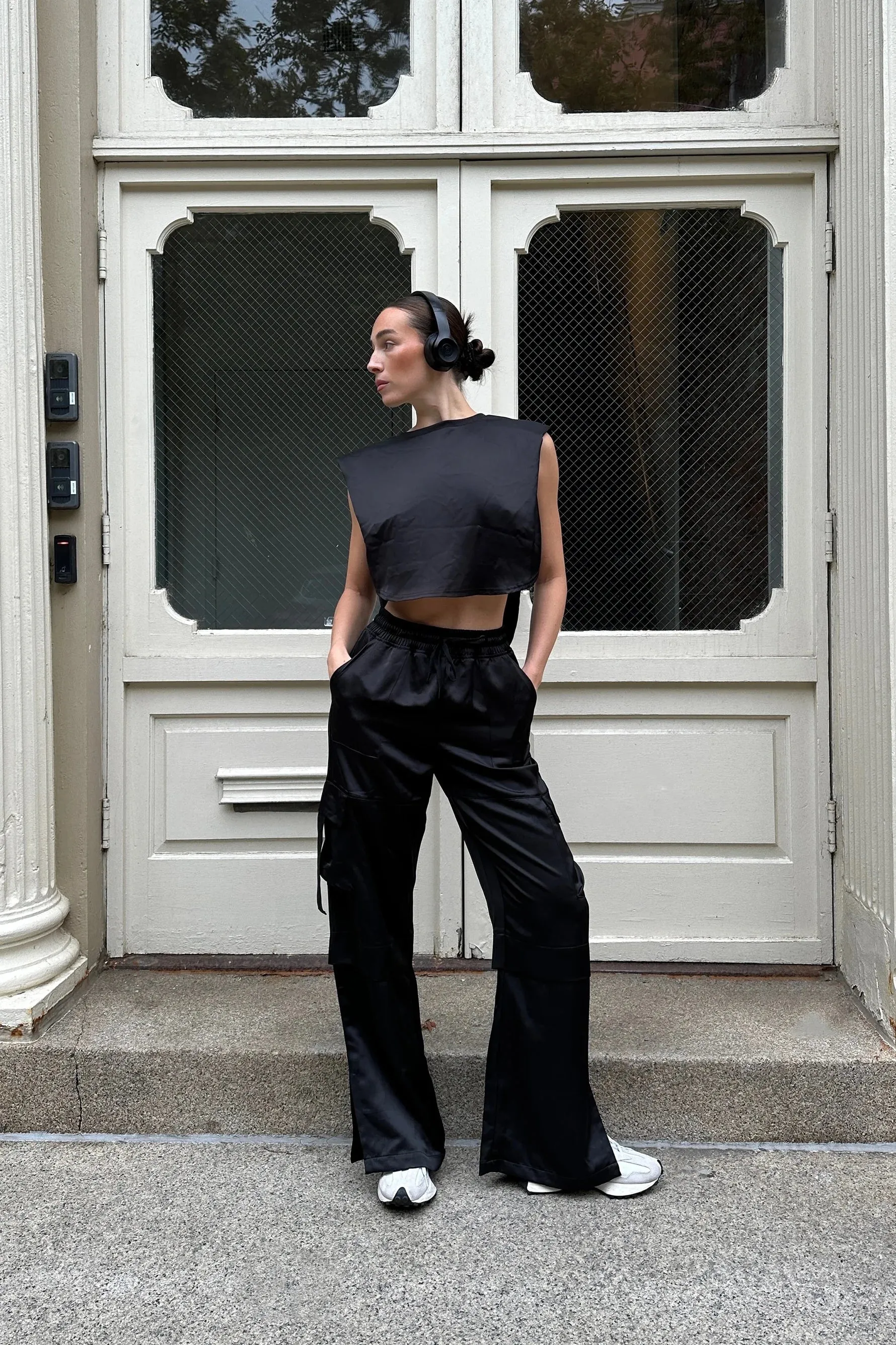 Dunes Tee in Shadow Satin