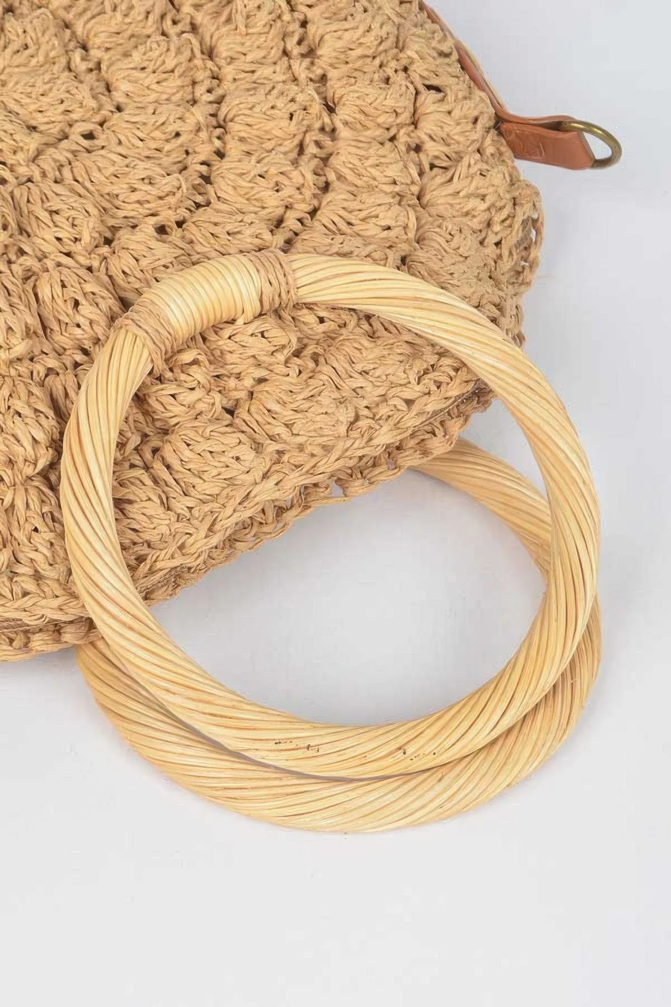 Faux Straw Round Wood Handle Bag